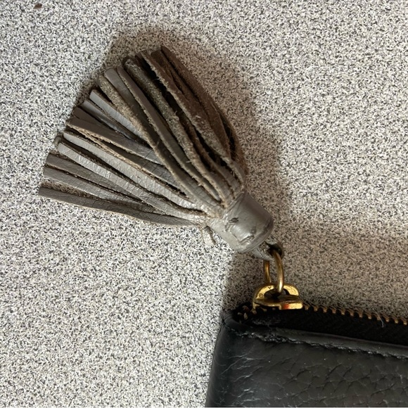 Vintage Fossil Black Leather Zip Around Wallet - Picture 3 of 13